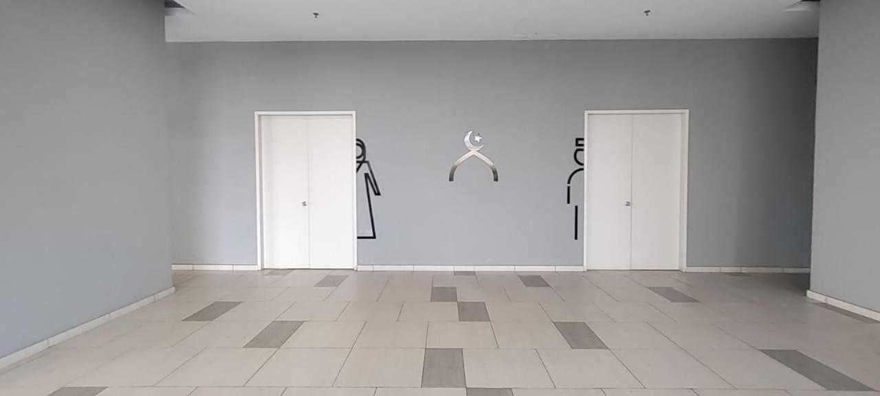 Santai Homestay סיברג'איה מראה חיצוני תמונה